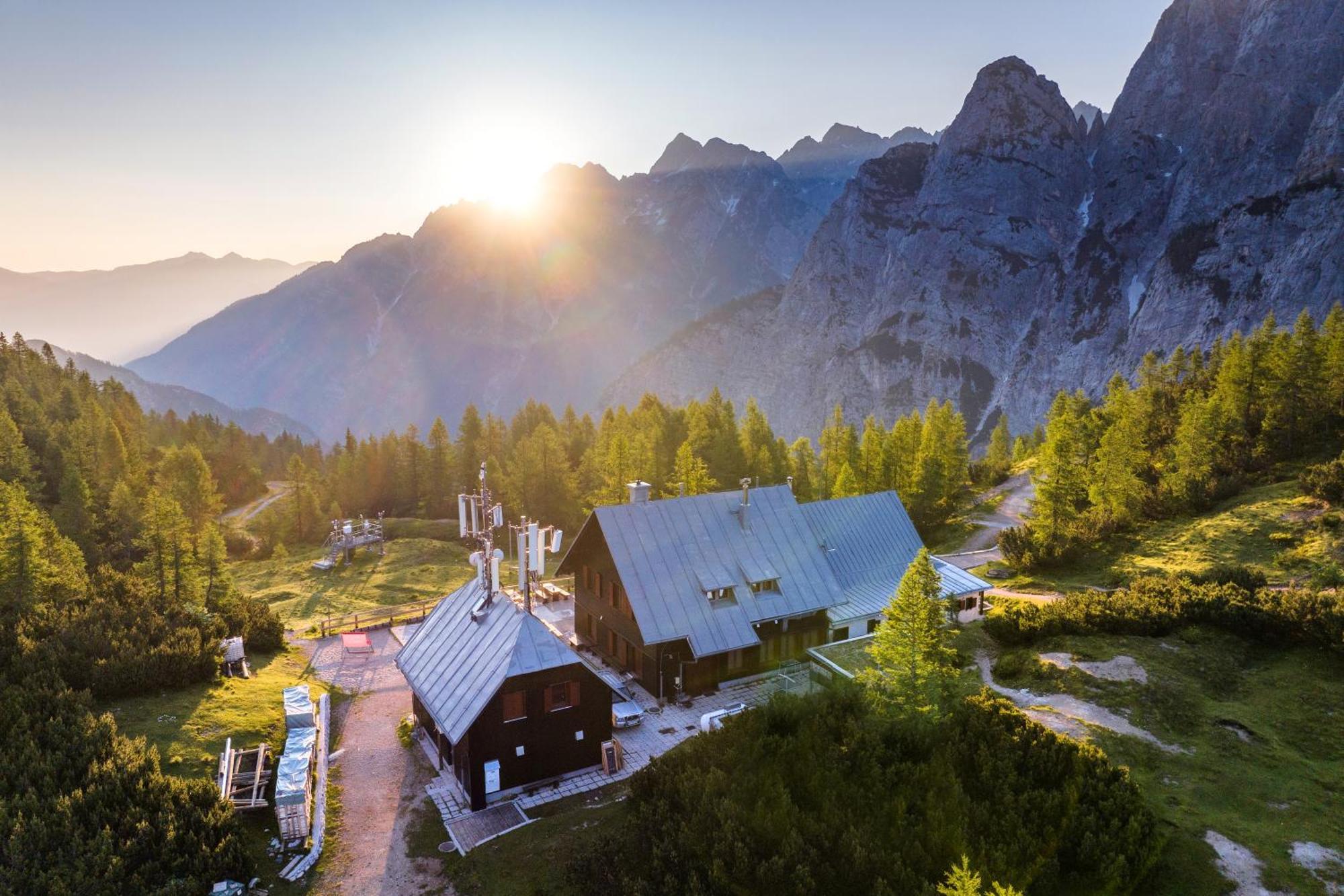 Postarski Dom On Vrsic Kranjska Gora Ngoại thất bức ảnh